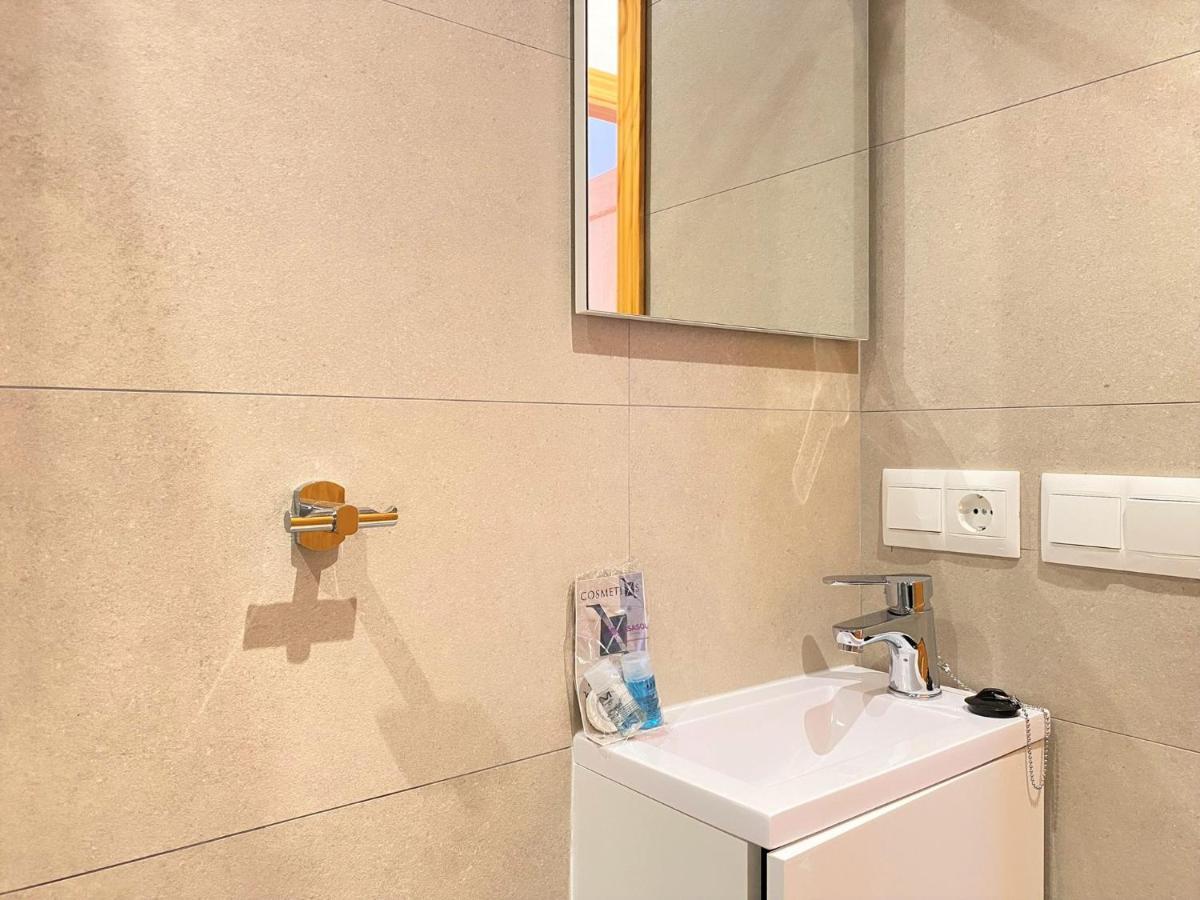 Valparaiso 1B Burriana Beach Casasol Nerja Dış mekan fotoğraf